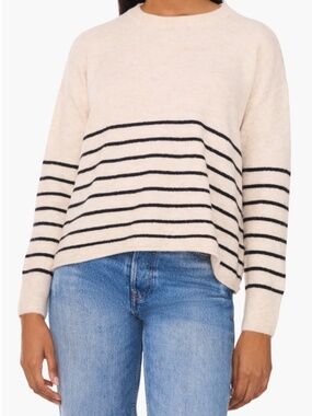 CeCe Stripe Sweater Medium Cream Black Crewneck Soft Knit Casual Chic